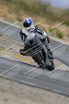 media/Jan-15-2023-SoCal Trackdays (Sun) [[c1237a034a]]/Turn 3 (1115am)/